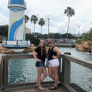 Meet your Posher, Dierdre